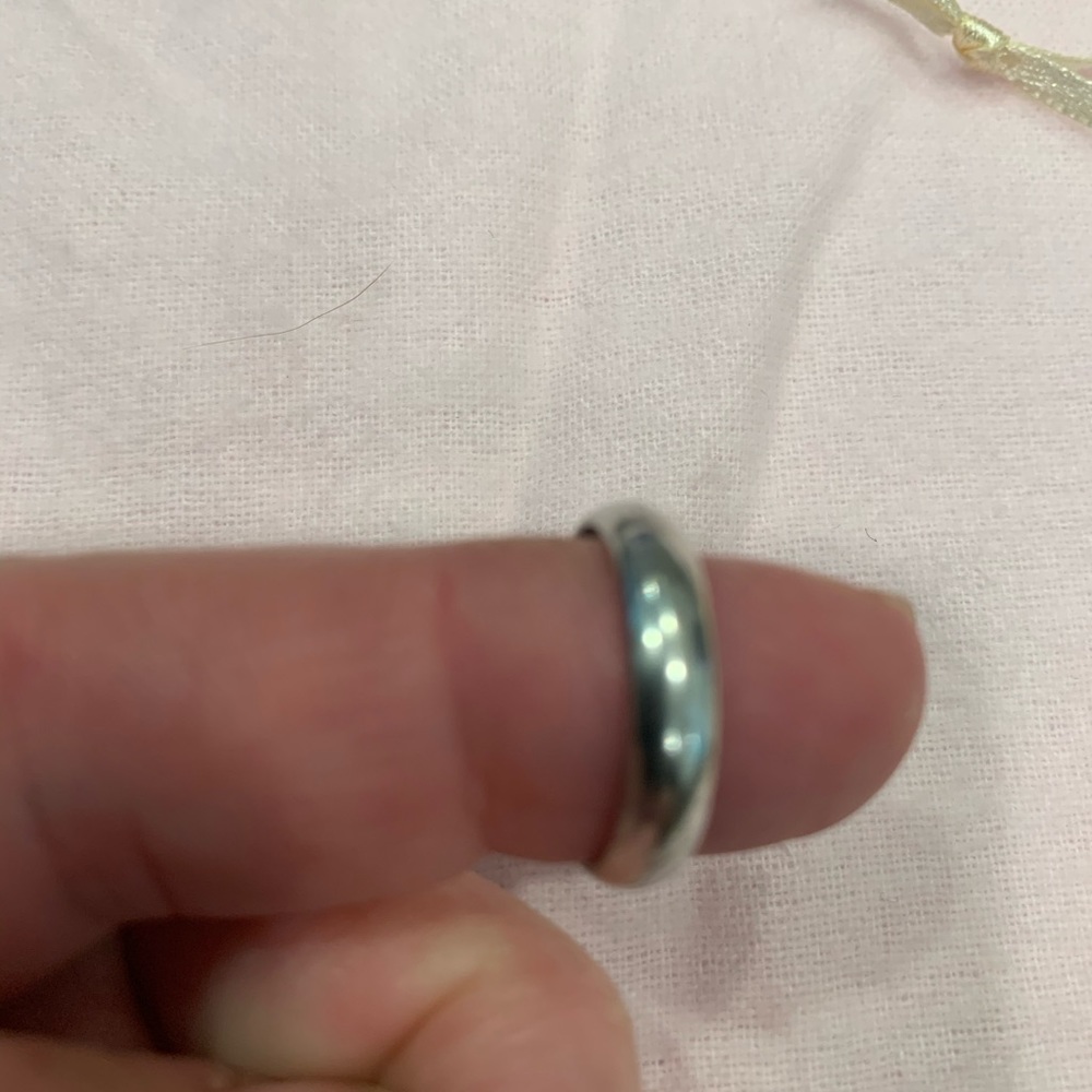New! Sterling Silver Ring - Picture 5 of 7